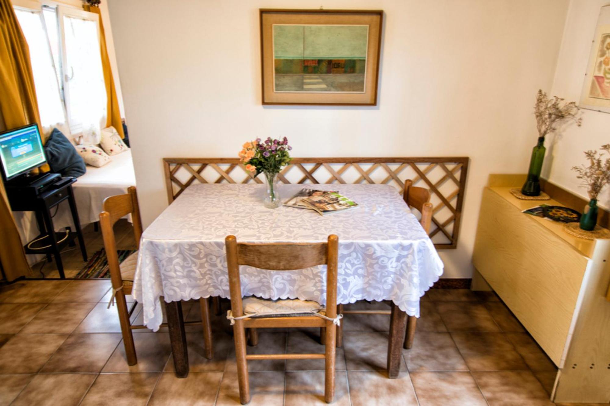 Aparthotel Casa Furrer Tirrenia Pokoj fotografie