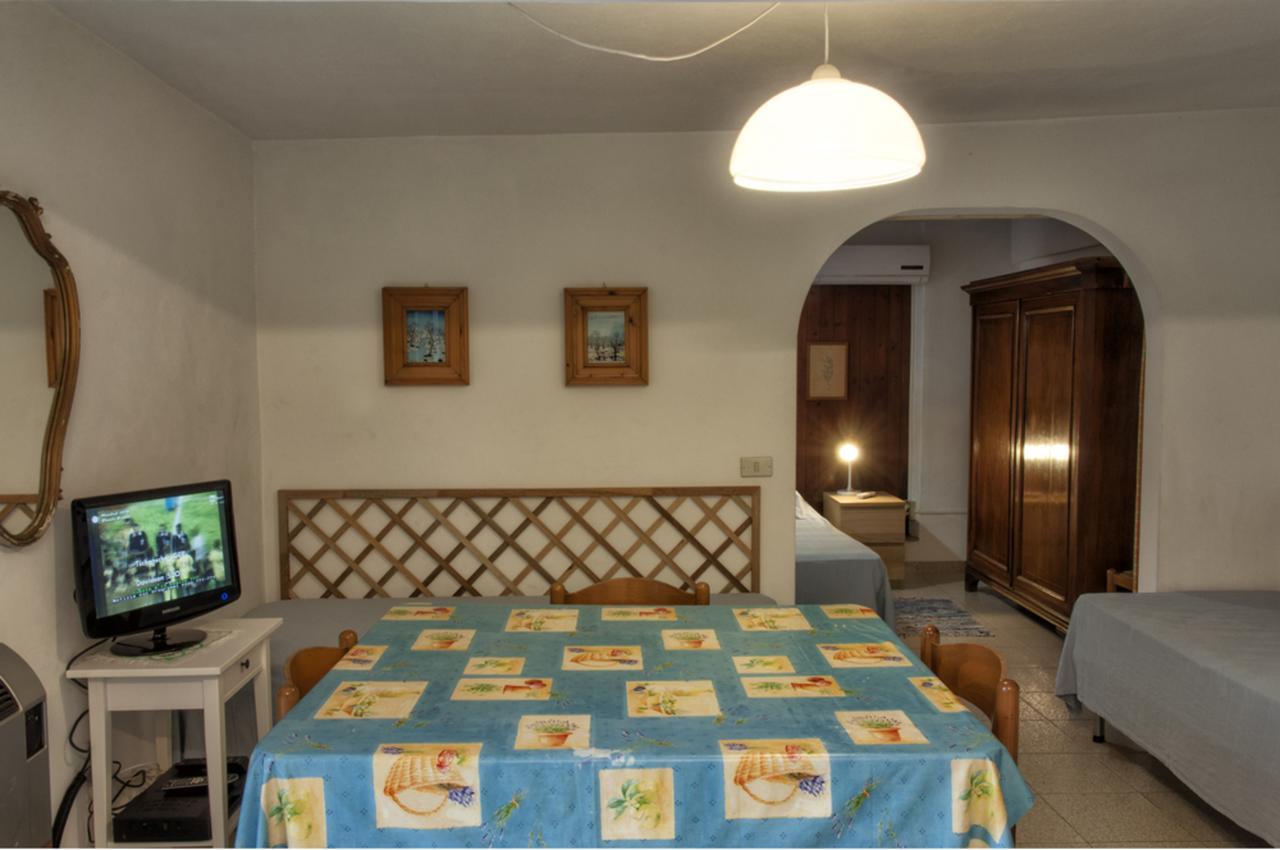 Aparthotel Casa Furrer Tirrenia Exteriér fotografie