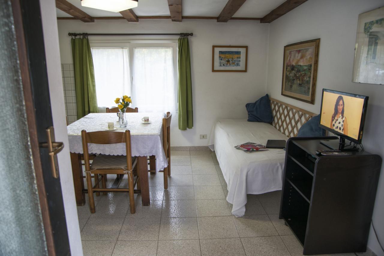 Aparthotel Casa Furrer Tirrenia Exteriér fotografie