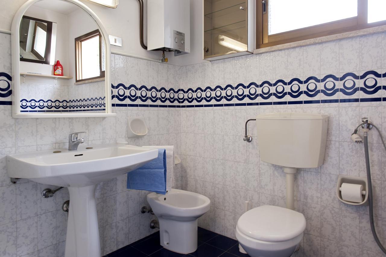 Aparthotel Casa Furrer Tirrenia Exteriér fotografie